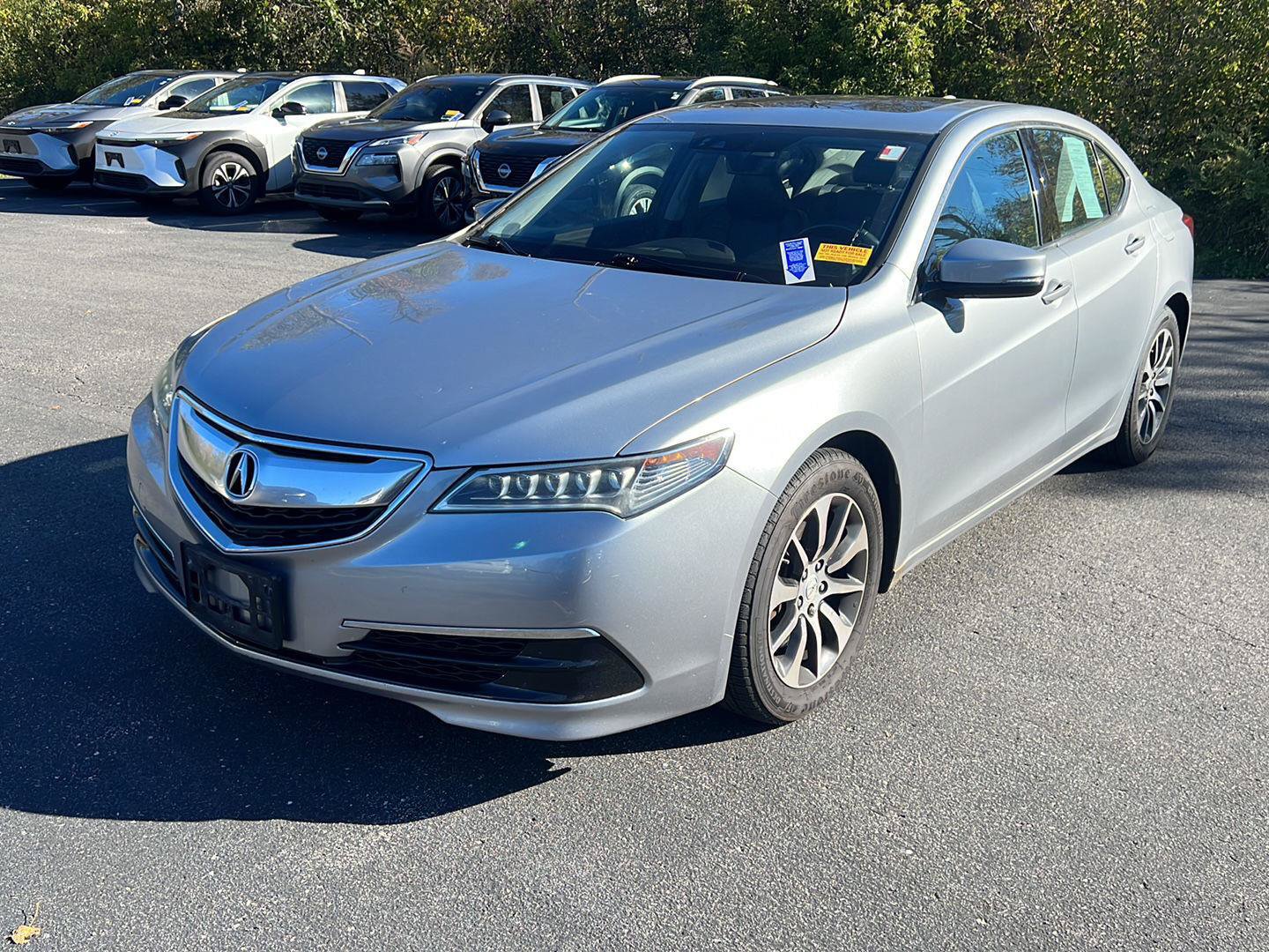 Used 2017 Acura TLX w/ Technology Package FWD image 2