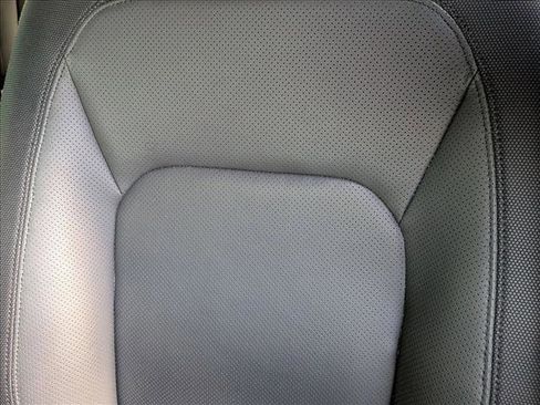 Certified 2023 Land Rover Defender 110 X-Dynamic SE image 14