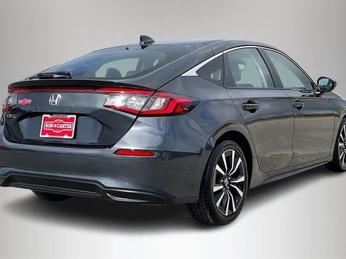 Used 2024 Honda Civic EX-L image 5
