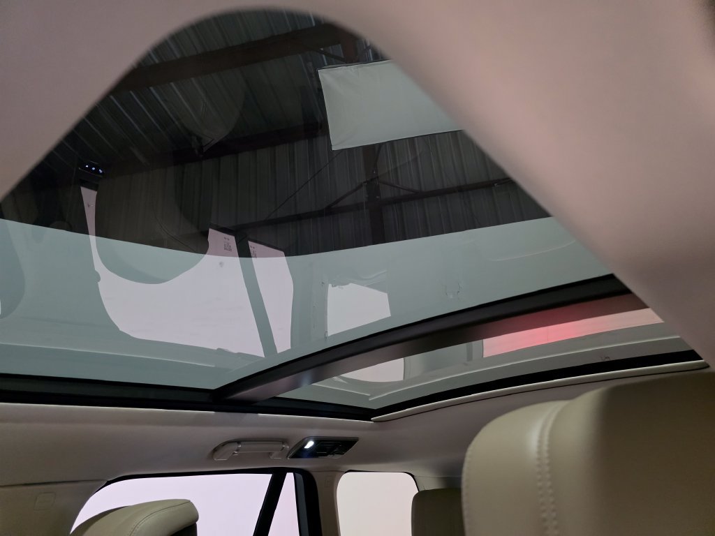 Certified 2019 Land Rover Range Rover HSE AWD/4WD image 7