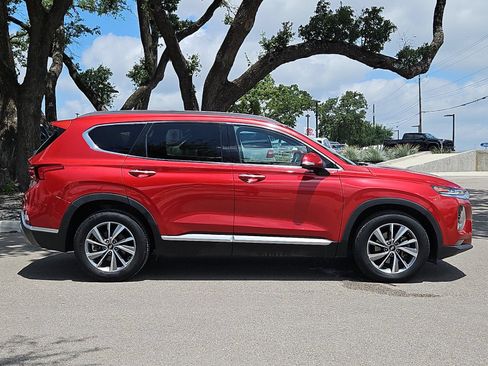 Used 2019 Hyundai Santa Fe AWD image 6