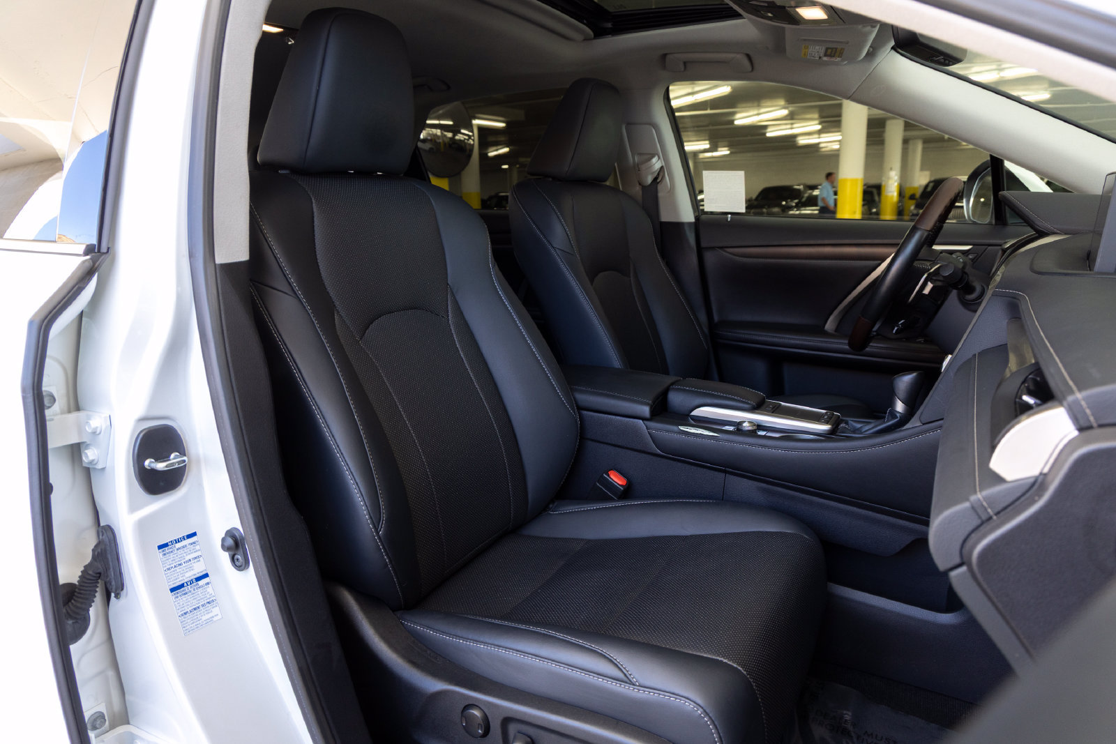 Used 2021 Lexus RX 450h AWD w/ Premium Package image 31