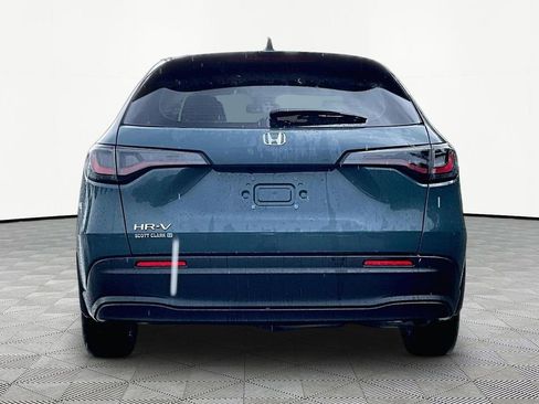 Used 2025 Honda HR-V LX image 7