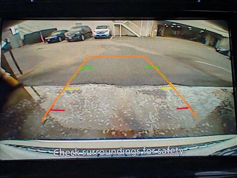 Used 2021 Nissan Murano SV image 11