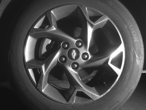 Used 2025 Chevrolet Trax LT w/ LT Convenience Package FWD image 12