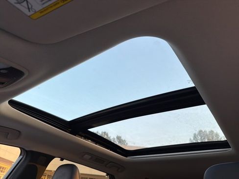 Used 2023 INFINITI QX60 Luxe w/ Vision Package image 35