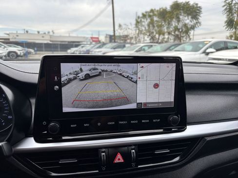 Used 2023 Kia Forte GT-Line w/ GT-Line Technology Package image 27