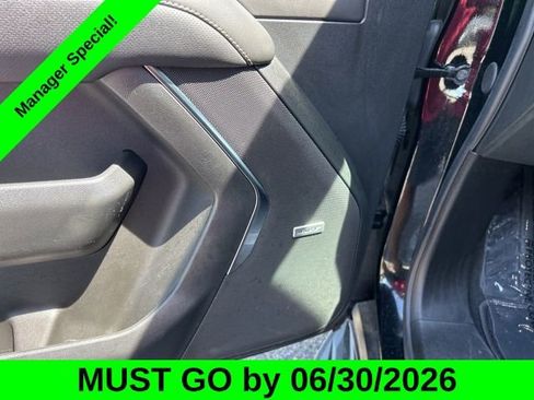 Used 2024 Chevrolet Suburban Premier AWD/4WD image 14