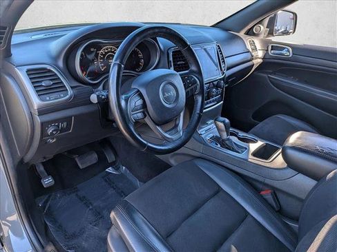 Used 2020 Jeep Grand Cherokee Altitude image 9