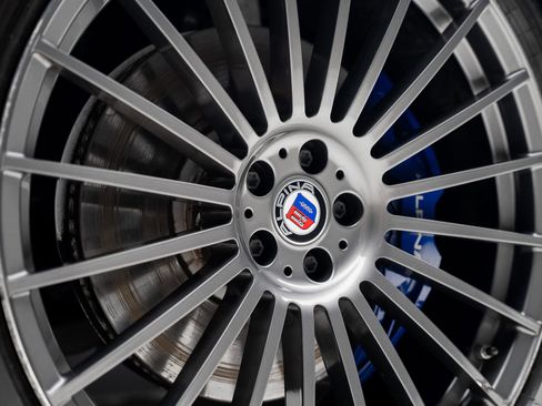 Used 2024 BMW ALPINA XB7 AWD/4WD image 23