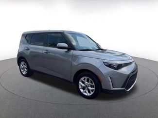 Used 2025 Kia Soul LX w/ LX Technology Package video 2