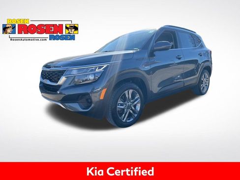 Certified 2023 Kia Seltos S image 1