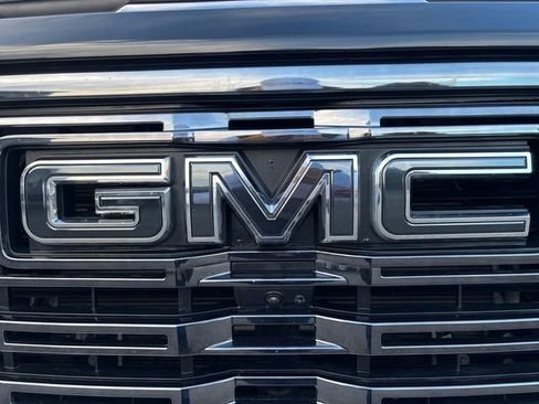 Used 2025 GMC Sierra 1500 Denali Ultimate image 27