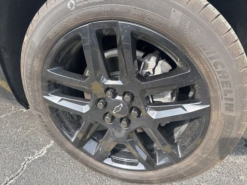 Used 2023 Chevrolet Blazer RS w/ Driver Confidence II Package image 7