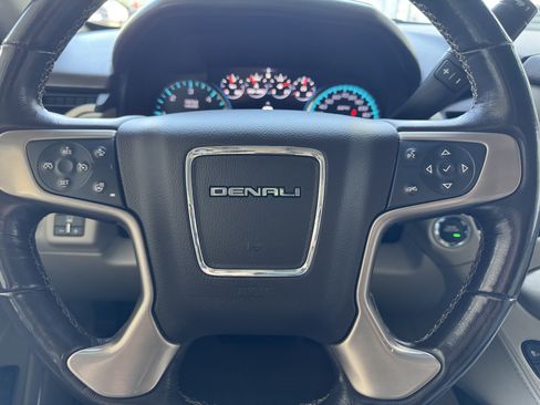 Used 2018 GMC Yukon Denali w/ Denali Ultimate Package AWD/4WD image 35