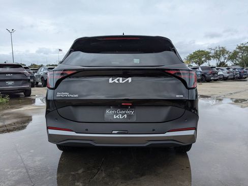 New 2026 Kia Sportage EX AWD/4WD image 7