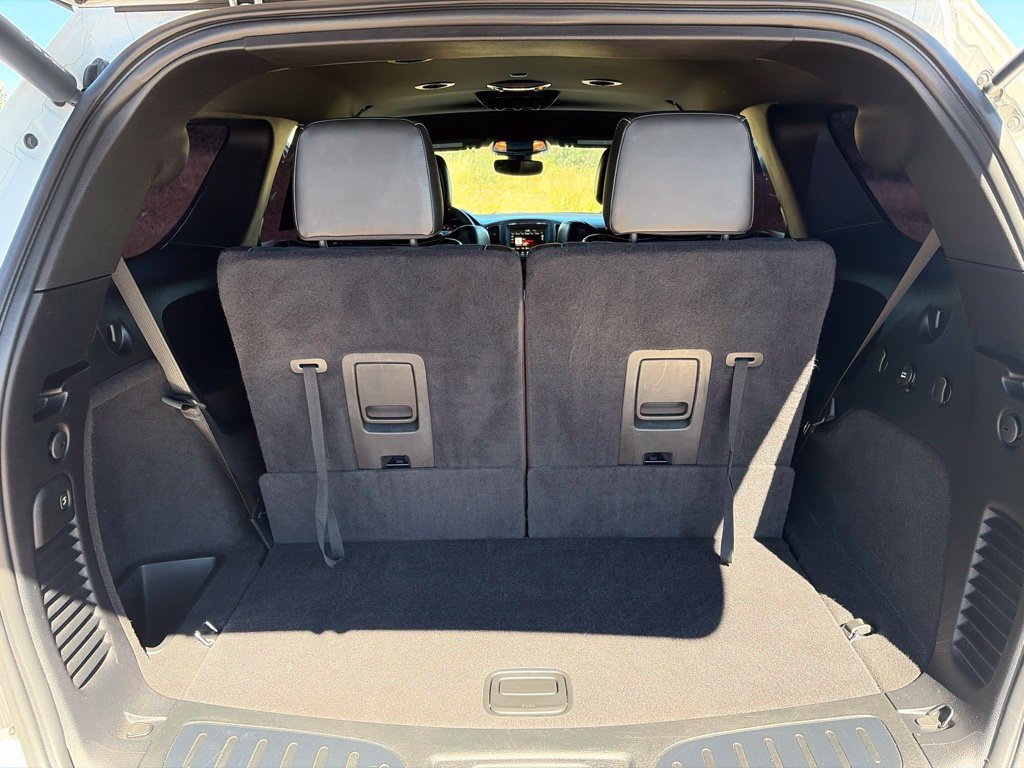 Used 2018 Dodge Durango SRT w/ Trailer Tow Group IV AWD/4WD image 16