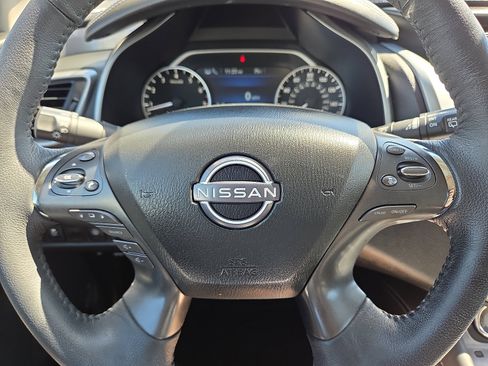 Used 2024 Nissan Murano SV w/ SV Midnight Edition Package image 24