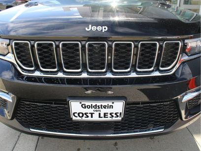 New 2025 Jeep Grand Cherokee Limited w/ Luxury Tech Group II