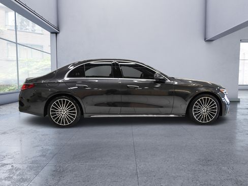 Used 2026 Mercedes-Benz E 350 4MATIC Sedan image 7