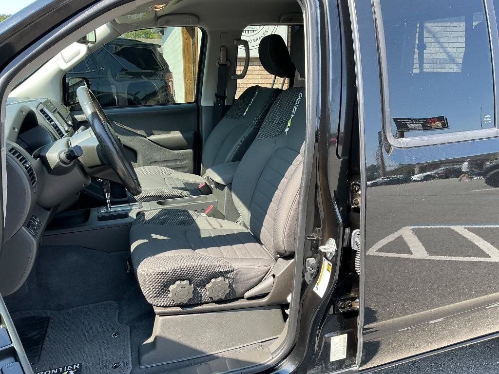 Used 2019 Nissan Frontier PRO-4X AWD/4WD image 16