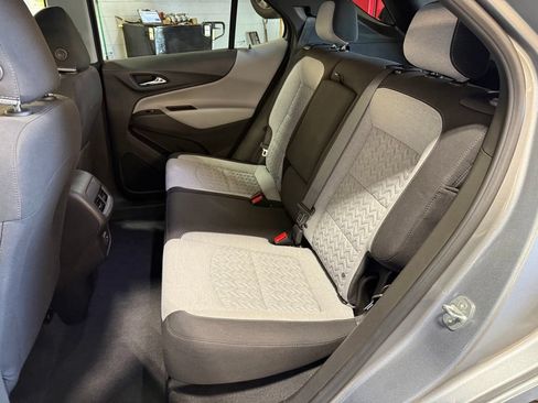 Used 2023 Chevrolet Equinox LS w/ LS Convenience Package FWD image 22