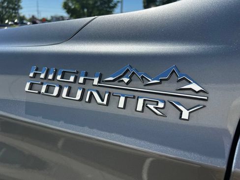 Used 2023 Chevrolet Tahoe High Country AWD/4WD image 22