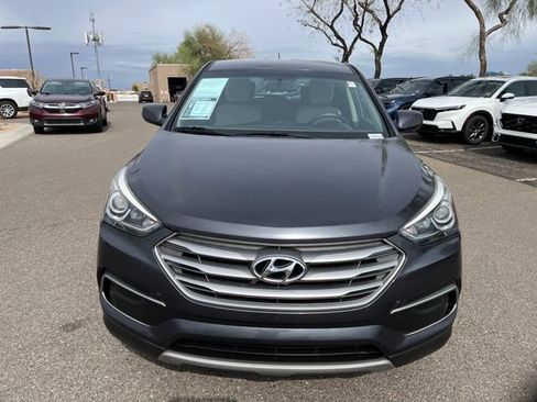 Used 2018 Hyundai Santa Fe Sport image 19