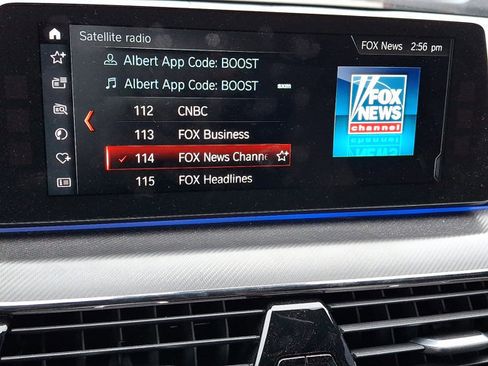 Used 2018 BMW M5 image 14