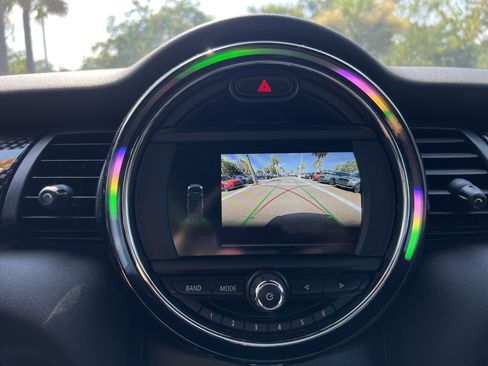 Used 2019 MINI Cooper S FWD image 24