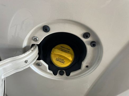 Used 2011 GMC Sierra 1500 Denali image 42