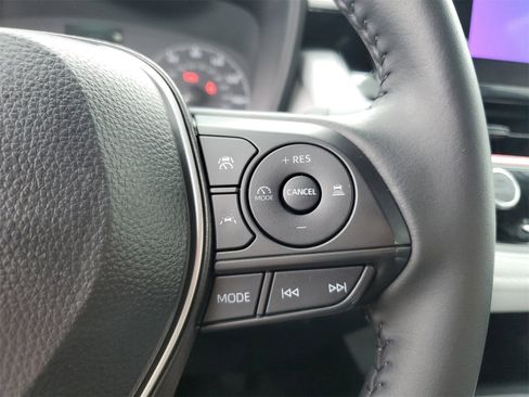 Used 2024 Toyota Corolla SE image 22