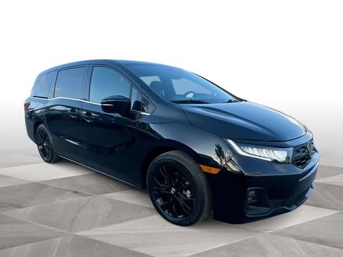 Used 2025 Honda Odyssey Sport-L image 2