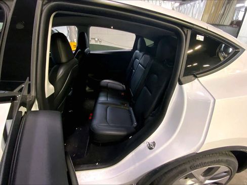 Used 2023 Tesla Model Y AWD image 20