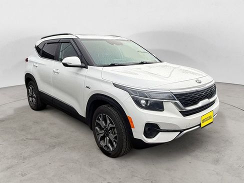 Used 2021 Kia Seltos EX AWD/4WD image 6