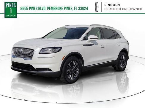Certified 2023 Lincoln Nautilus FWD image 1