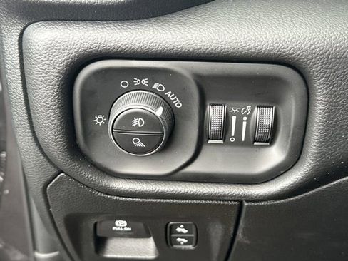 New 2026 RAM 1500 4x4 Crew Cab image 26