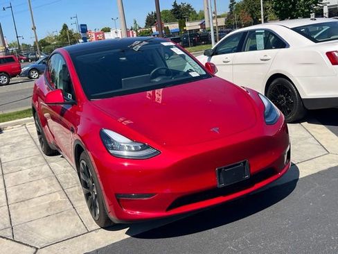 Used 2021 Tesla Model Y Long Range AWD/4WD image 5