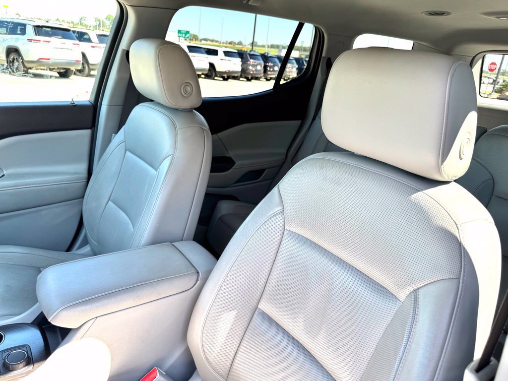 Used 2018 GMC Acadia SLT FWD image 12