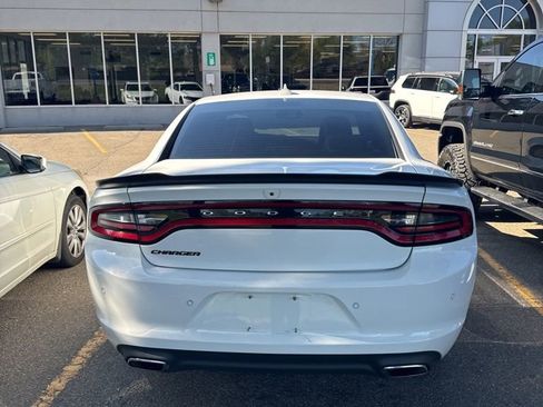Used 2018 Dodge Charger GT w/ Blacktop Package AWD/4WD image 3