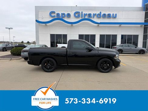 Used 2014 RAM 1500 Express image 1