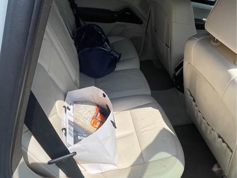 Used 2012 Porsche Cayenne S image 13