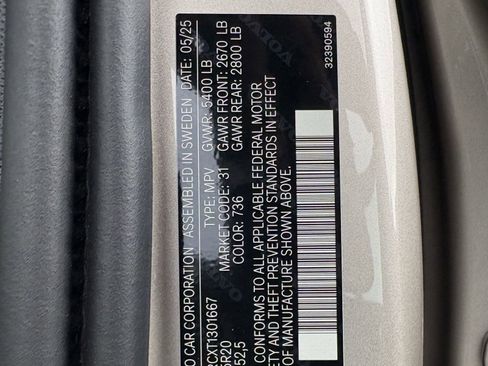 Used 2026 Volvo XC60 B5 Plus w/ Protection Package Premier image 21