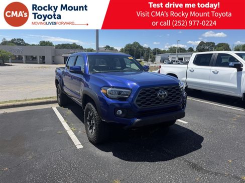 Used 2023 Toyota Tacoma TRD Off-Road w/ TRD Premium Off Road Package AWD/4WD image 1