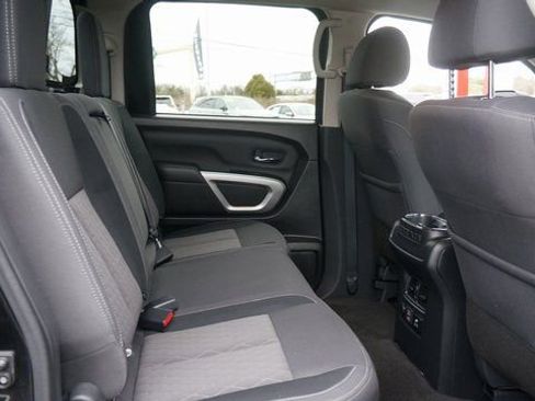 Used 2024 Nissan Titan SV w/ SV Convenience Package image 51