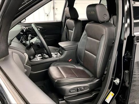 Used 2023 Chevrolet Traverse High Country w/ LPO, Floor Liner Package FWD image 24