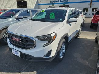 Used 2019 GMC Terrain SLE w/ Driver Convenience Package image 1