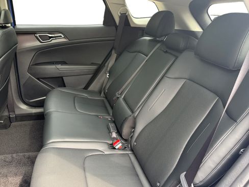 New 2026 Kia Sportage EX w/ EX Panorama Roof Package FWD image 22
