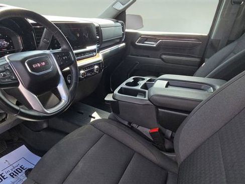 Used 2024 GMC Sierra 1500 Elevation image 32