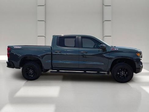 Used 2025 Chevrolet Silverado 1500 Custom Trail Boss AWD/4WD image 6